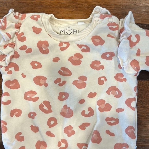 Baby Mori Leopard Sweatshirt - Picture 2 of 3